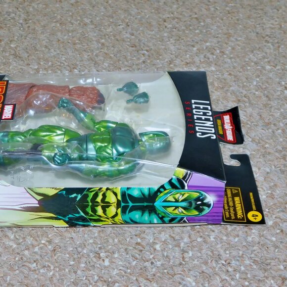 2021 Hasbro Marvel Legends 6" Iron Man Vault Guardsman New BAF Ursa Major - Picture 8 of 10